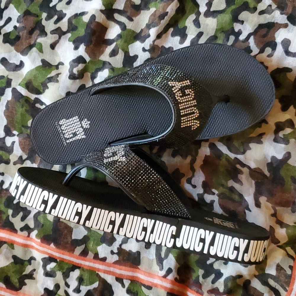 Juicy Couture Platform Sandals